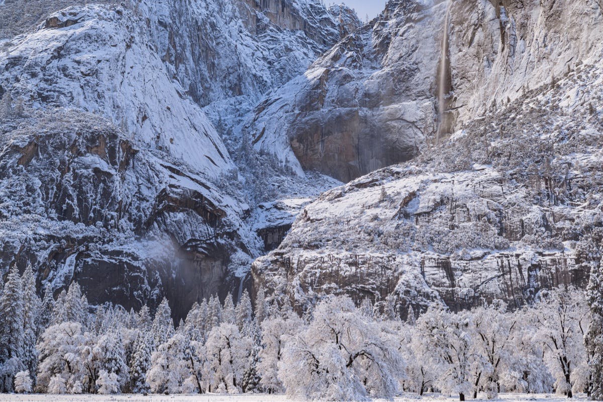 A snowy mountainside at Yosemite National Park